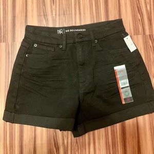 No Boundaries Super High Rise Denim Shorts Black Juniors Size 7 NWT